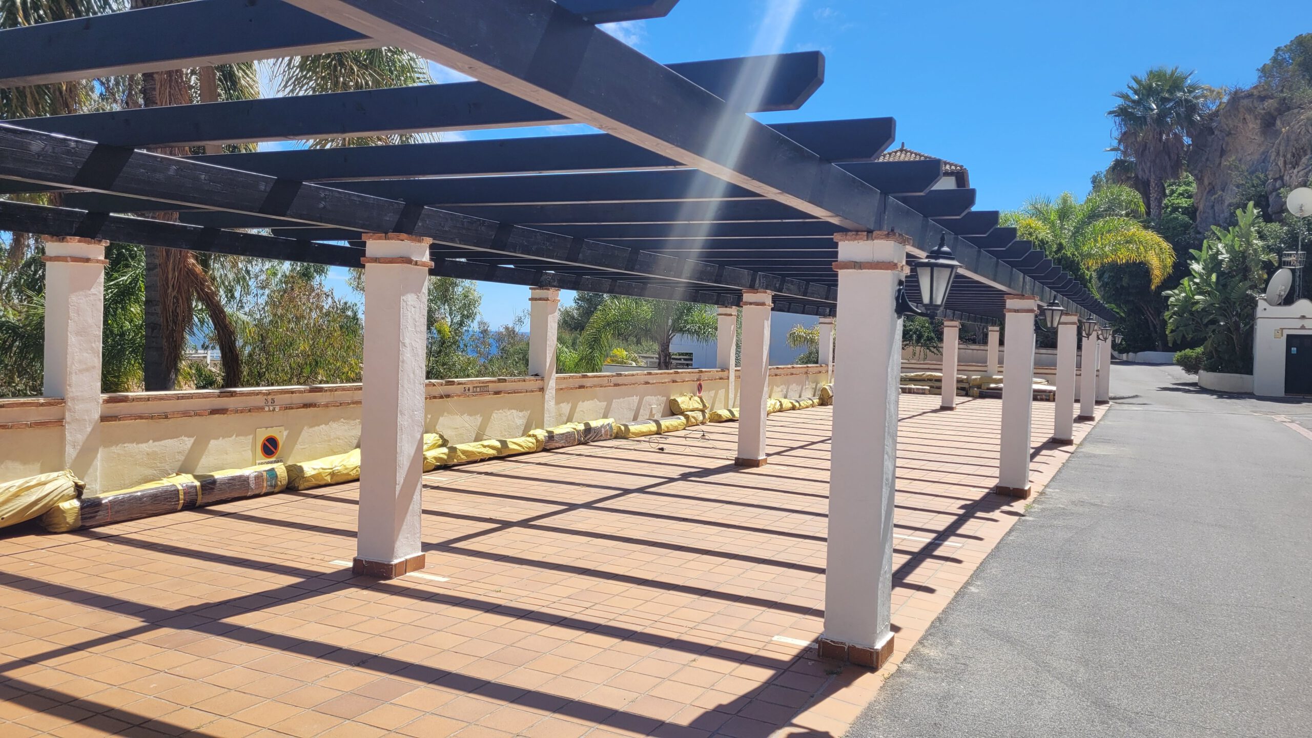 Aparcamiento en Almuñécar, Granada