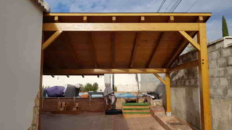 IMG-20240614-WA0007 Porche de madera en la Zubia, Granada