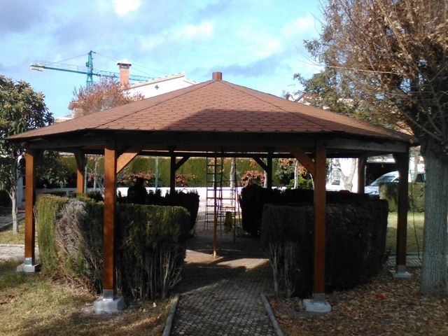 Cenador octogonal en Granada